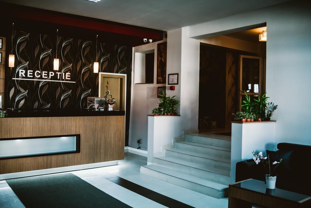 קלוז'-נאפוקה Hotel Gala מראה חיצוני תמונה