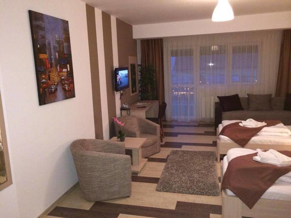 קלוז'-נאפוקה Hotel Gala מראה חיצוני תמונה